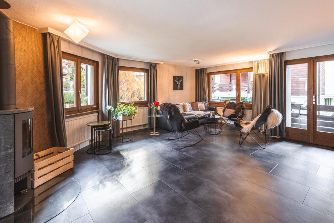 Central & Elegant Apartments,Partially With Fireplace, By Zermatt Rental Kültér fotó