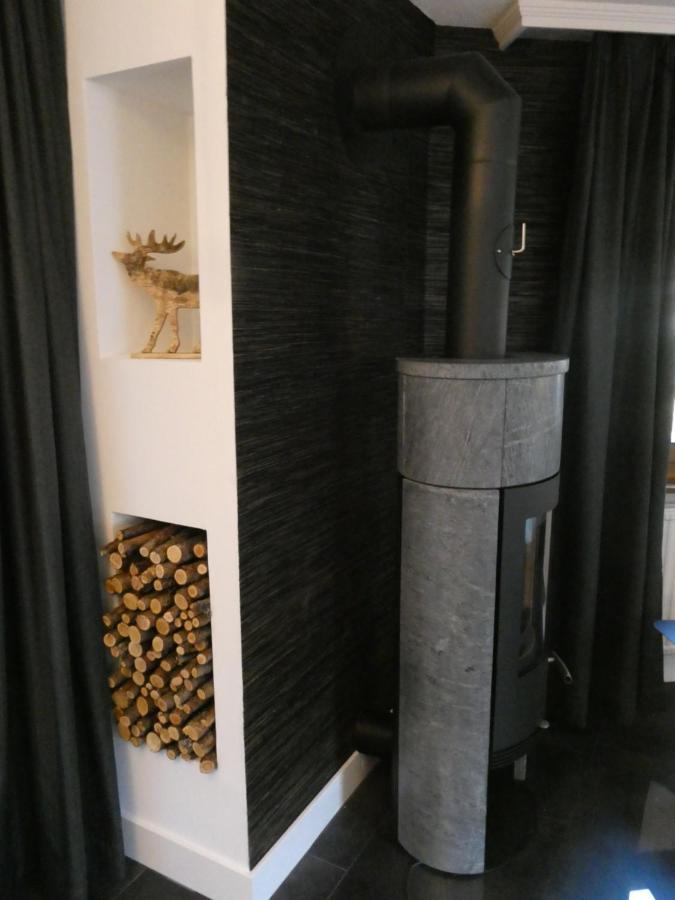 Central & Elegant Apartments,Partially With Fireplace, By Zermatt Rental Kültér fotó