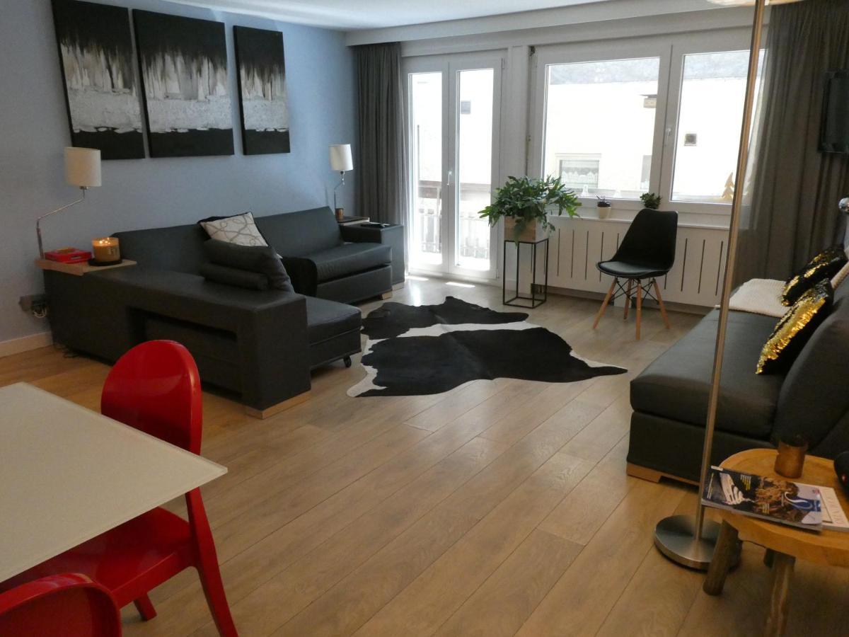 Central & Elegant Apartments,Partially With Fireplace, By Zermatt Rental Kültér fotó