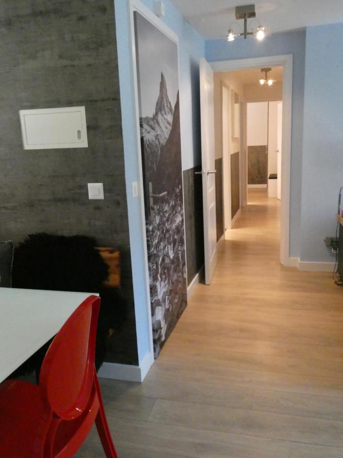 Central & Elegant Apartments,Partially With Fireplace, By Zermatt Rental Kültér fotó